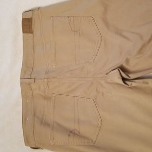 American Eagle Tan pants size 16 reg. Super stretch